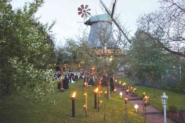 Pirsch Mühle Trauung im Garten der pirsch Mühle