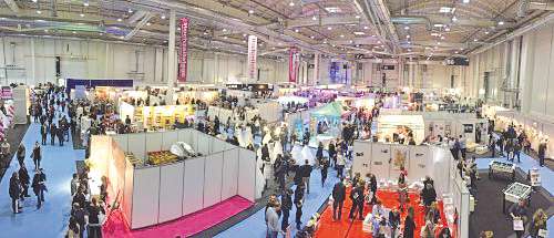 Hochzeitsmesse Hochzeitstage Hamburg Halle B7 Auf der Hochzeitsmesse Hochzeitstage Hamburg in der großen Halle B7 können sich Braut und Bräutigam über die regionalen Anbieter der Hochzeisbranche informieren.