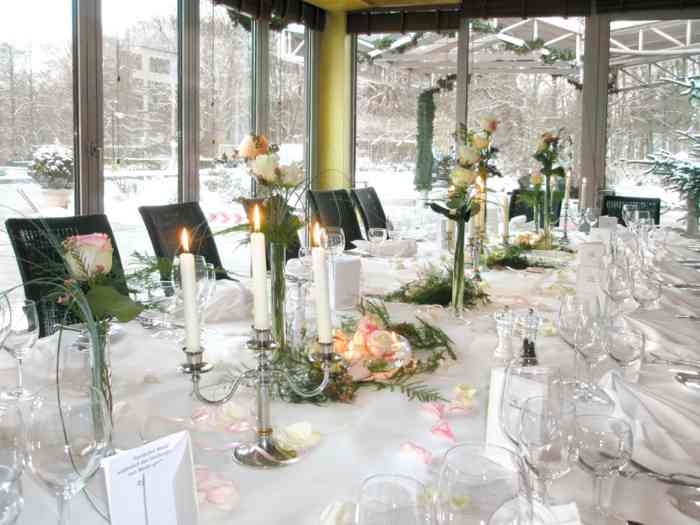 Für persönliche Feiern werden die Tische im Le Marron festlich eingedeckt.