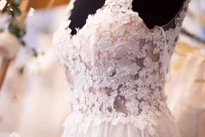 Brautkleider entdecken auf der Hochzeitsmesse Rostock in der Hansemesse