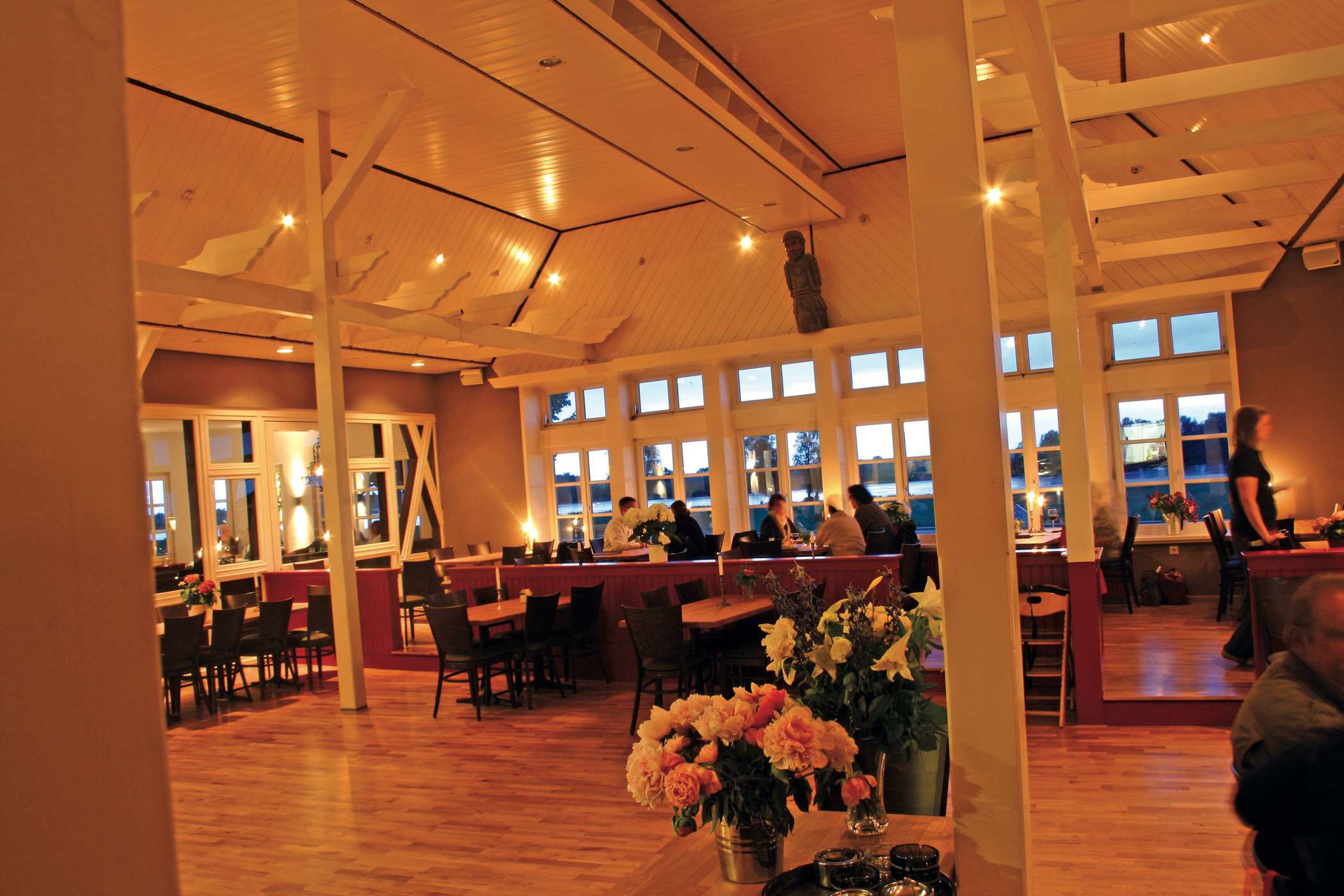 yachthafen restaurant