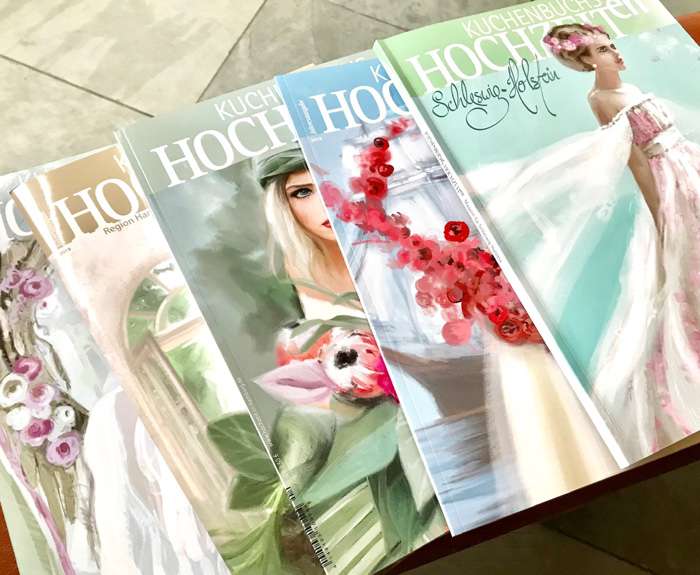 Auf der Hochzeitsmesse Uetersen im Rosarium erhalten Sie die druckfrische Ausgabe Schleswig-Holstein kostenlos. Fünf Cover des Hochzeitsmagazins Kuchenbuchs Hochzeiten in Schleswig-Holstein.