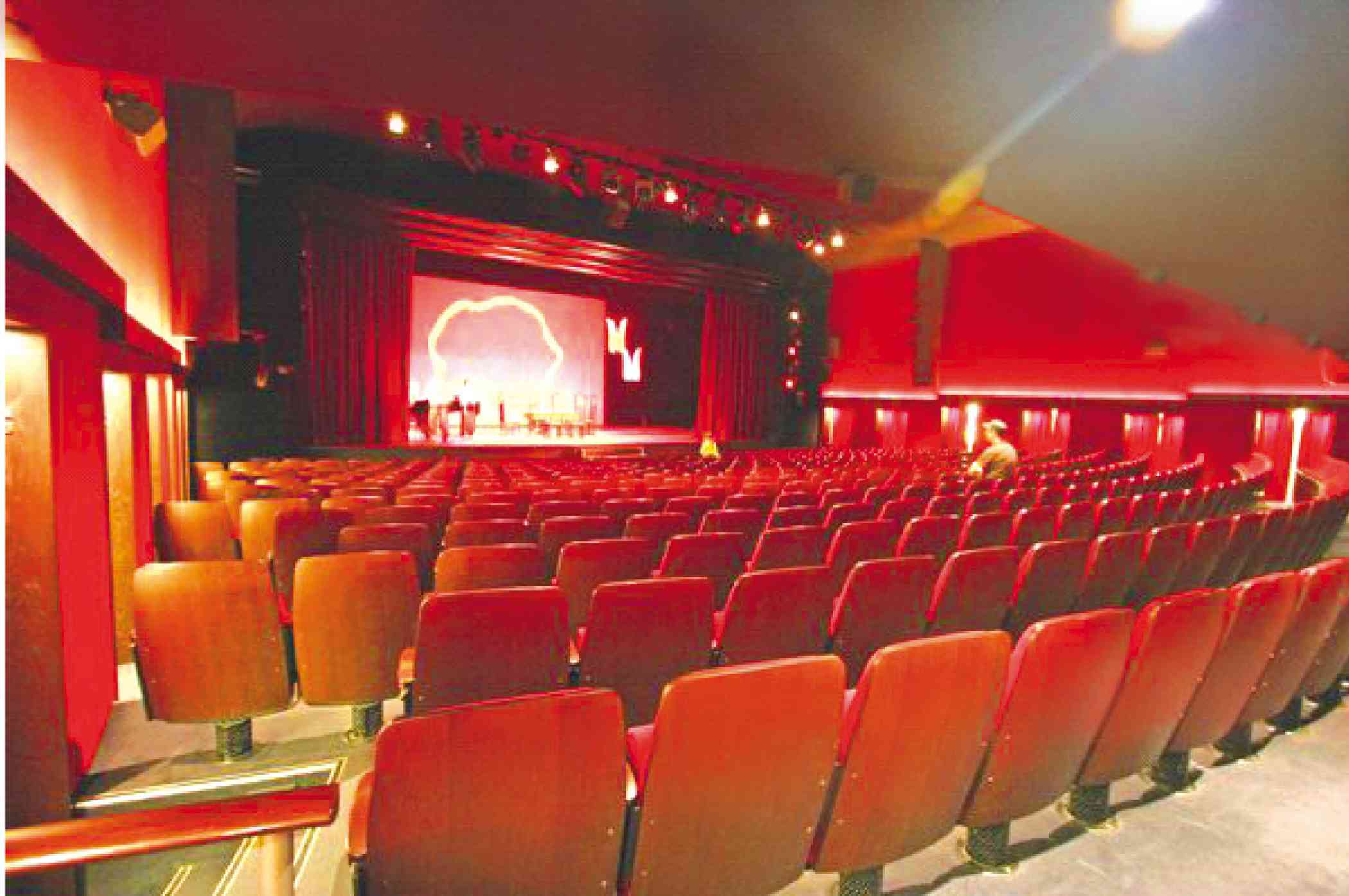 Aussentraustelle des Standesamts HamburgNord Ernst Deutsch Theater