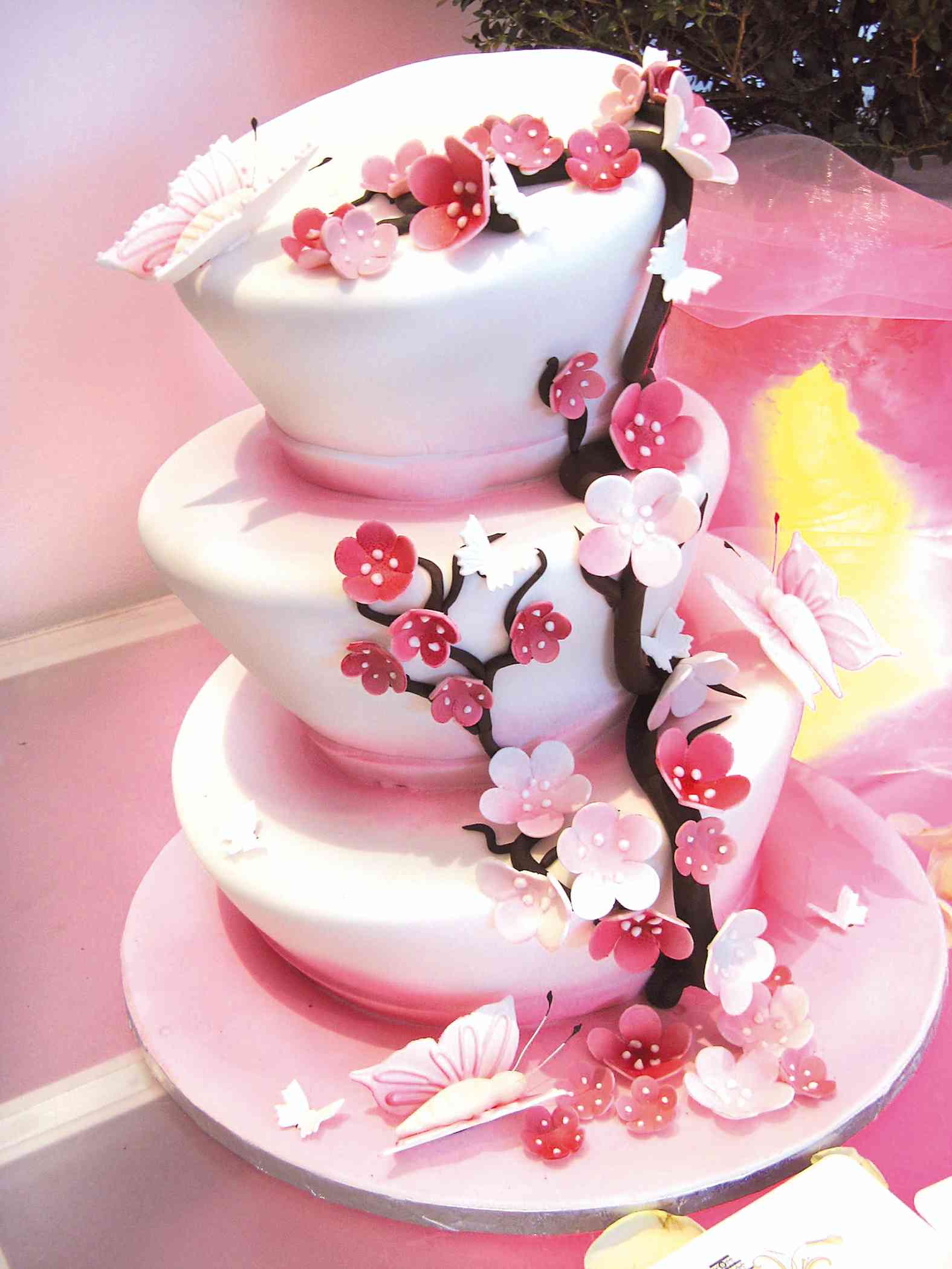 Tortenküche Erlesene Köstlichkeiten für den schönsten Tag