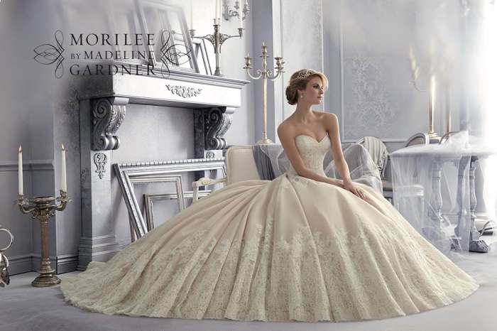 Brautkleid Brautsalon Svetlana