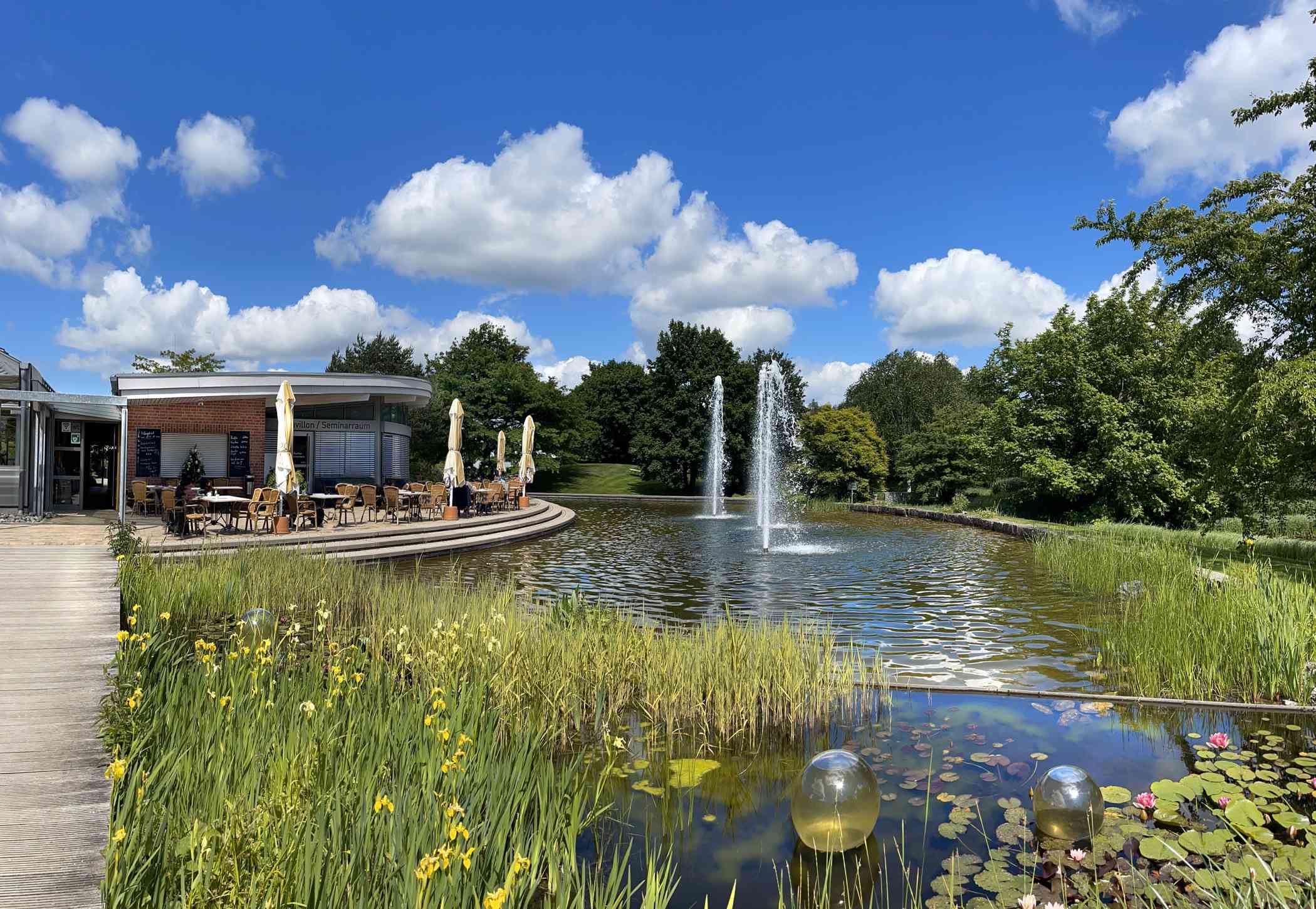 Trauort Pavillon im Park der Gärten Standesamt Bad Zwischenahn Trauort Pavillon im Park der Gärten Standesamt Bad Zwischenahn