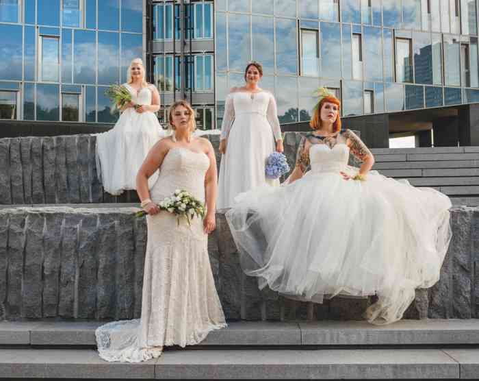Brautmode bei Vollkommen Baut in Hamburg
