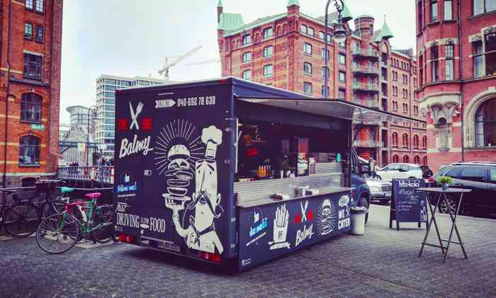 Hochzeits-Catering: Der Künstler Tronje Thole van Ellen hat den Food Truck von The Big Balmy gestaltet.