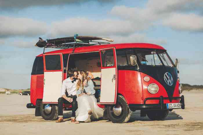 Hochzeitsauto Rust and Romance Für eine Individuelle Hochzeit. Kreativ, ungezwungen, nach eigener Fasson.