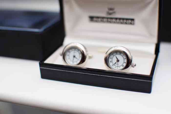 Böttjer Mode für Männer Gnarrenburg Manschettenknöpfe Uhren